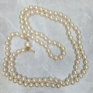 Vintage Marvella Art Deco style Faux Pearl 14" Drop Necklace